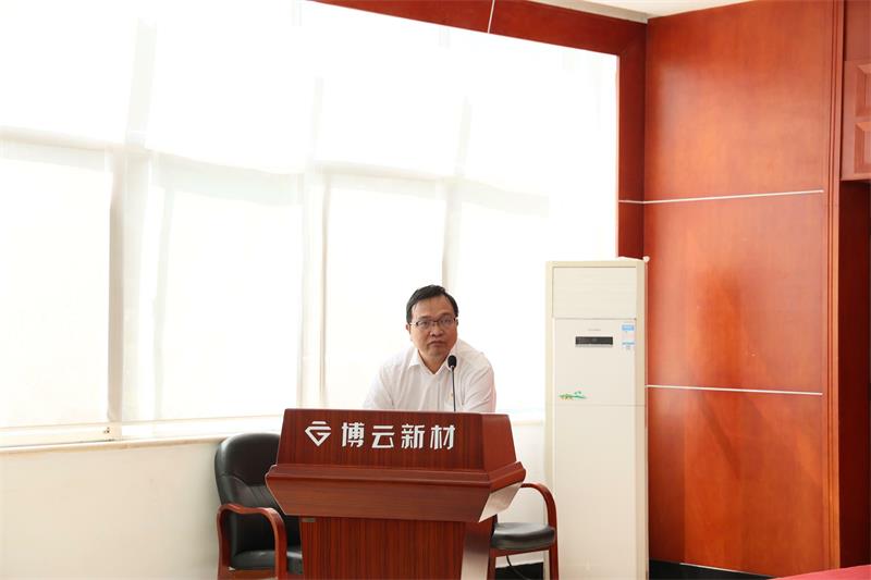 18e2999891374a475d0687ca9f989d83694106e1debcc