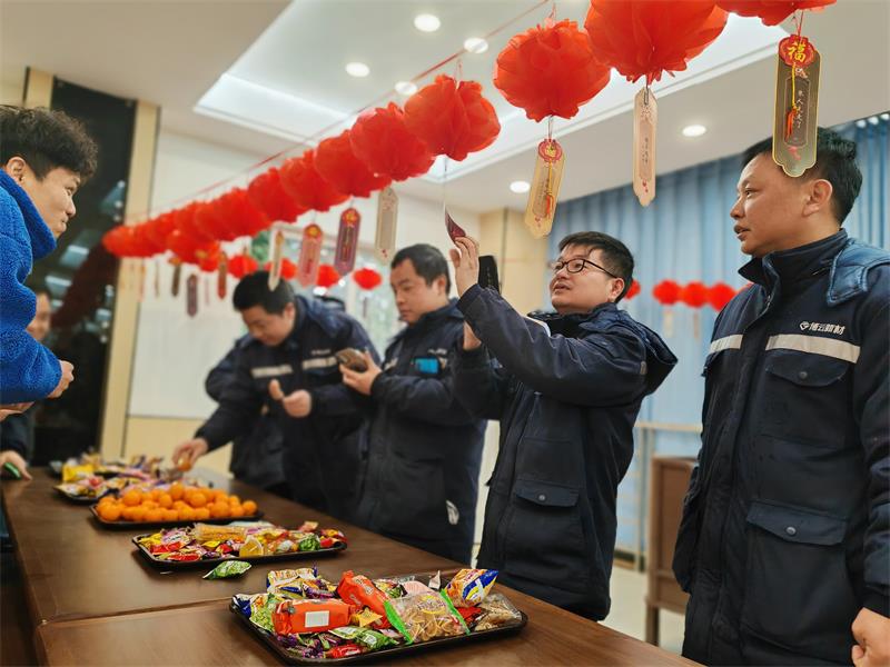 032b2cc936860b03048302d991c3498f694128688ee21